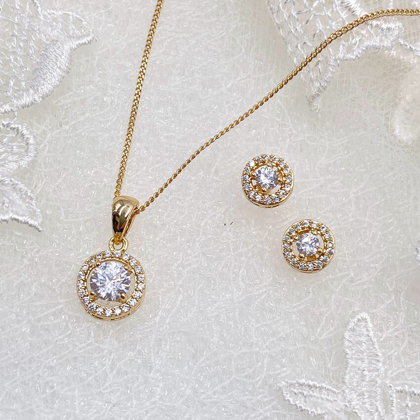 Fotografía: Ivory and Co Conjunto de joyas de boda Balmoral Gold