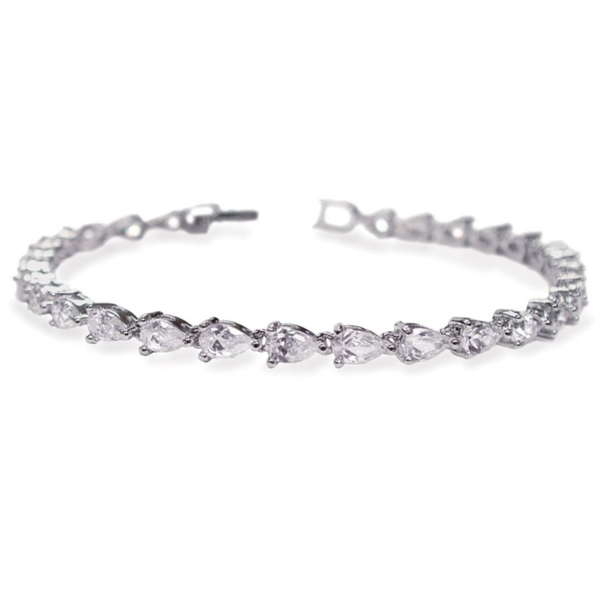 Fotograf: Ivory and Co Manhattan Cubic Zirkonia Hochzeit Armband