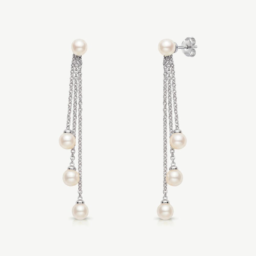 Photograph: Ivory and Co Montreal Mini Pearl Drop Earrings