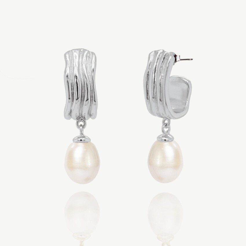 Photograph: Ivory and Co West Palm Pearl Earrings