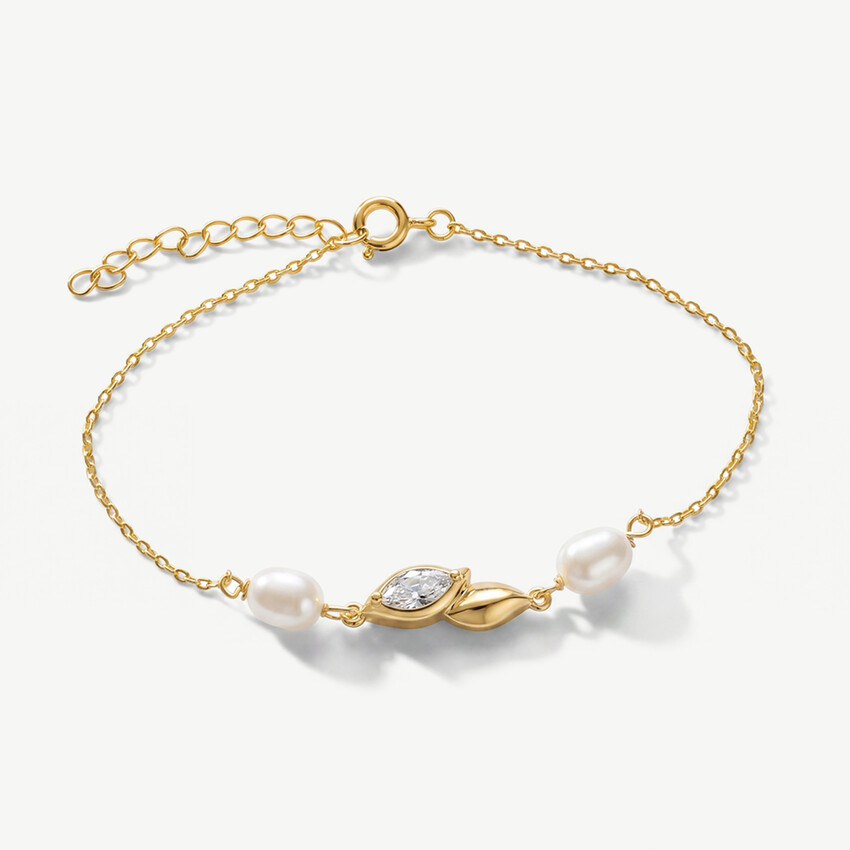 Fotografia: Ivory and Co Woodstock Gold Crystal Pearl Bracelet