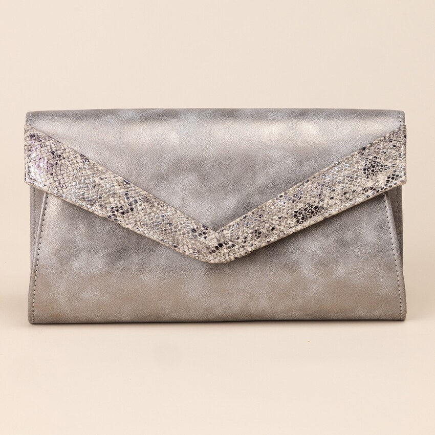 Fotografia: Perfect Bridal Mollie Silver Snakeskin Detail Clutch Bag