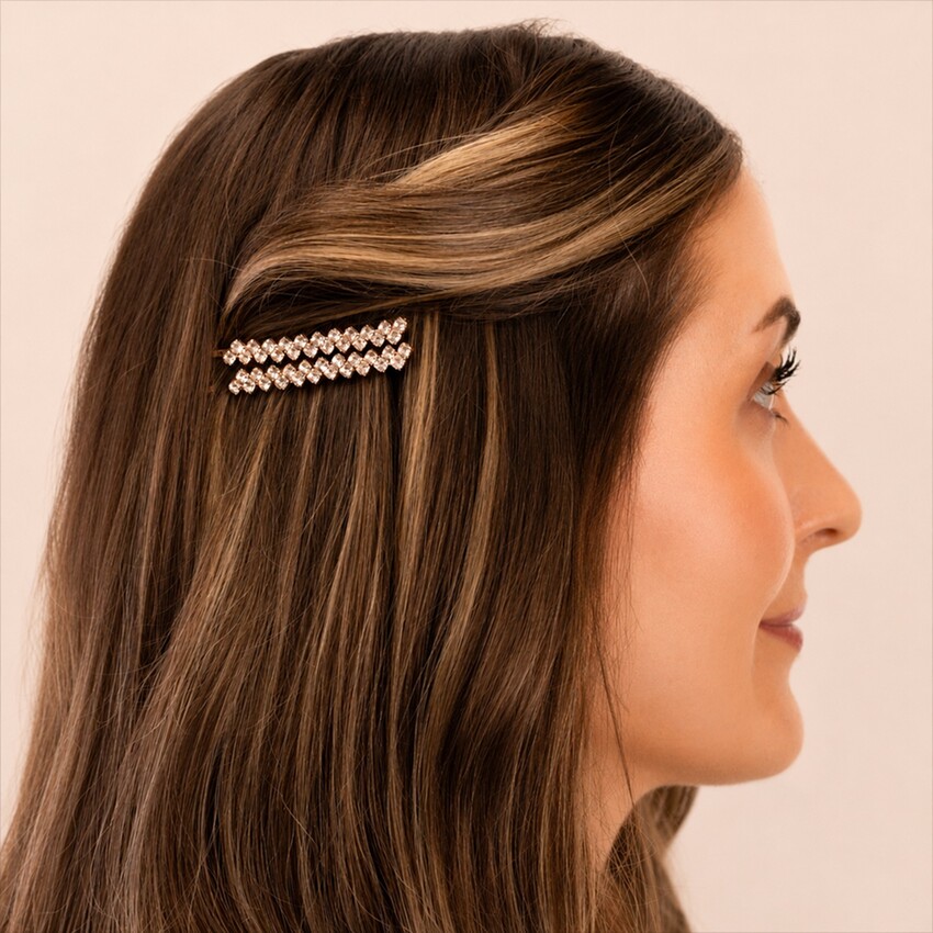 Fotografia: Perfect Bridal Set of 2 Rose Gold Crystal Hair Slides