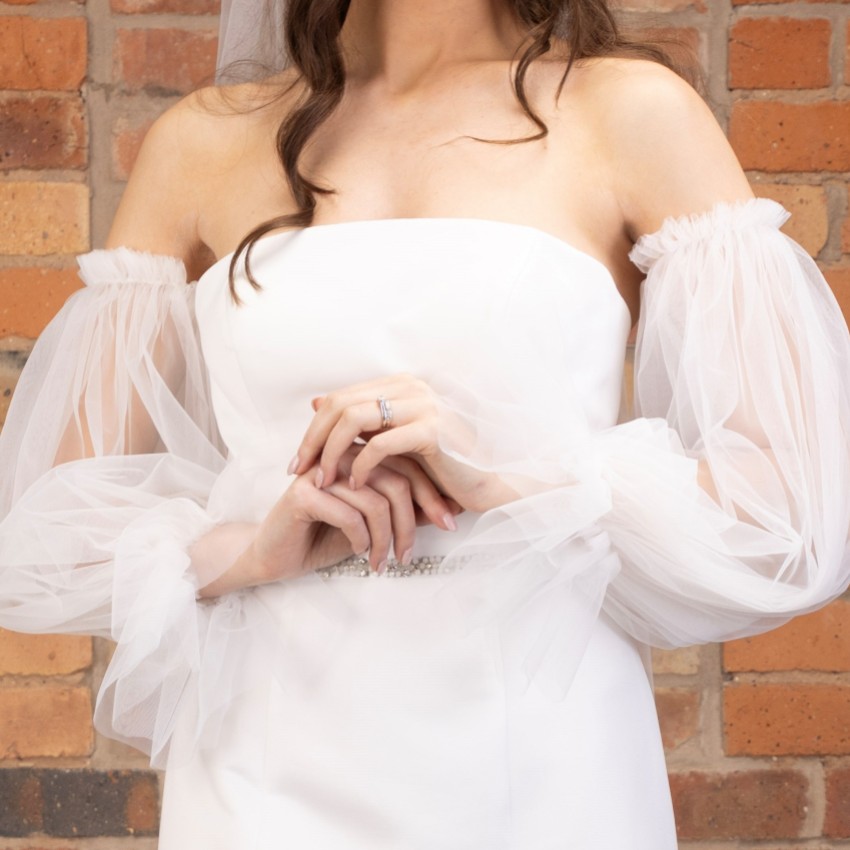 Zdjęcie: Perfect Bridal Tiulowe rękawy bufiaste w kolorze kości słoniowej