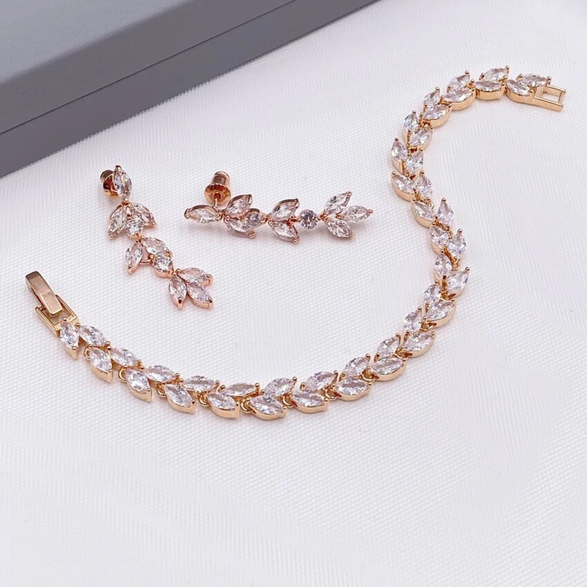 Fotografía: Pulsera «Vine of Leaves» de cristal en oro rosa de Amara