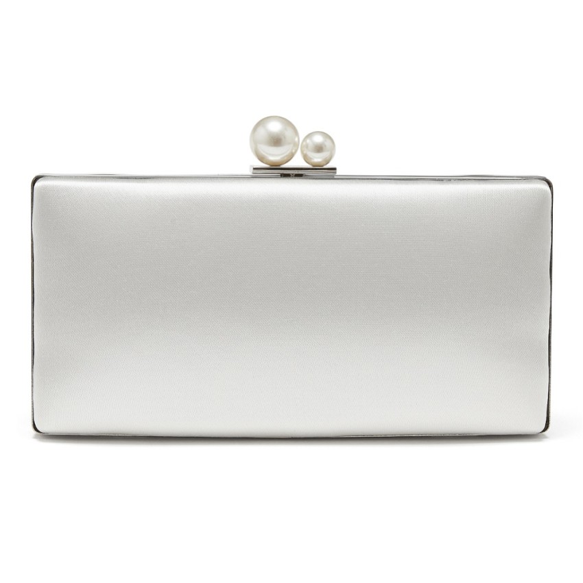 Fotograf: Rainbow Club Beau Dyeable Elfenbein Satin Box Clutch Bag mit Perlenschließe