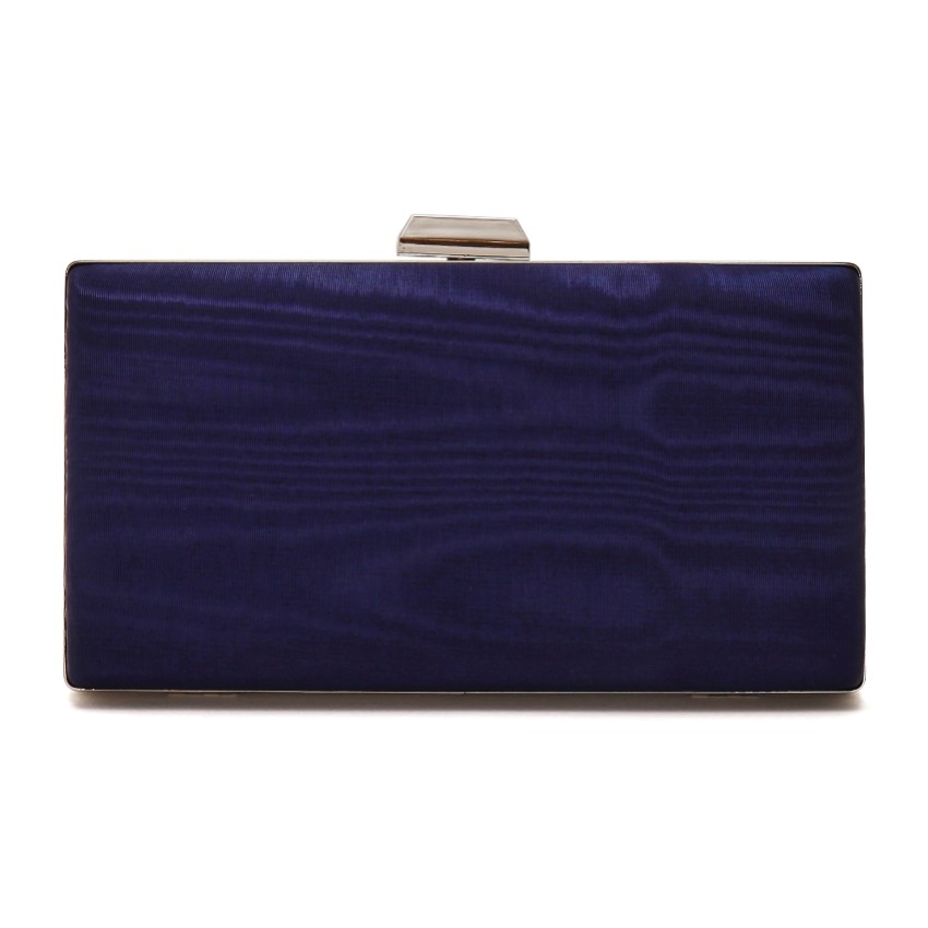 Fotograf: Rainbow Club Reign Navy Moiré Box Clutch Bag