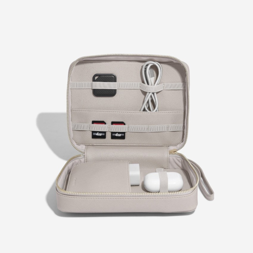 Fotografía: Stackers Bolsa organizadora para cables en color gris topo