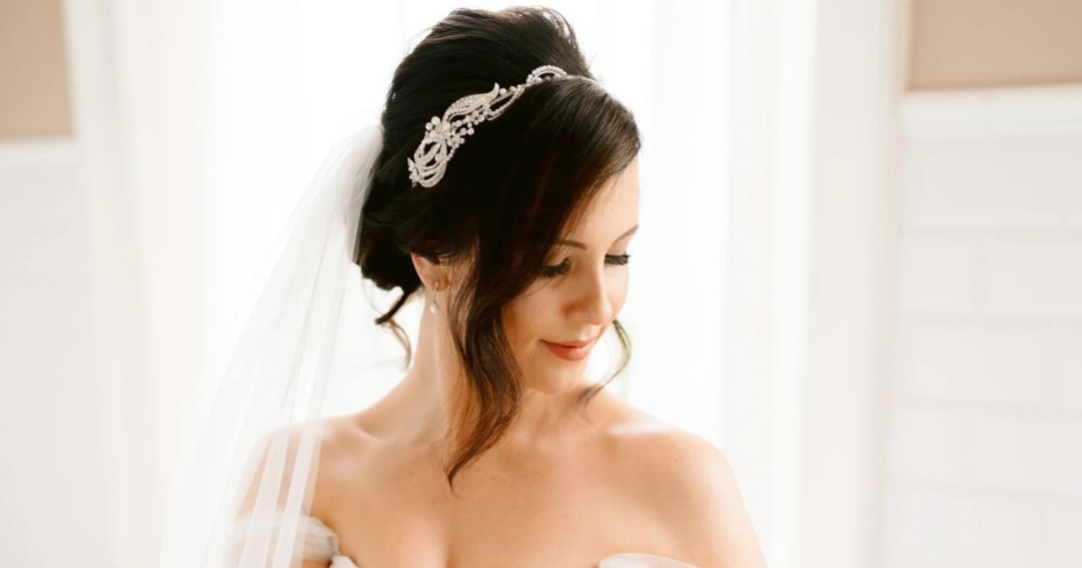 Twilight Designs Tiaras & Hair Accessories | Lace & Favour display picture 1